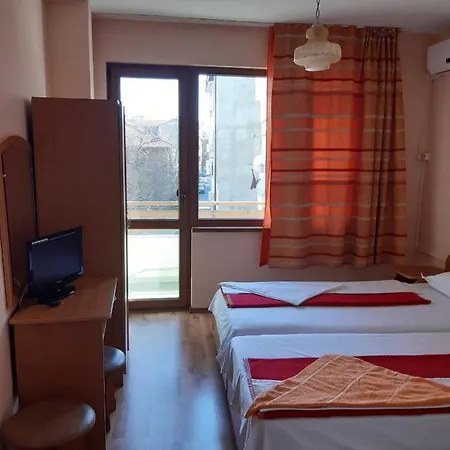 Nelly Guest House Sozopol Exterior photo